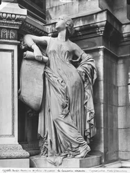 Fuente de Molière, Comedia Seria, 1844 (detalle)